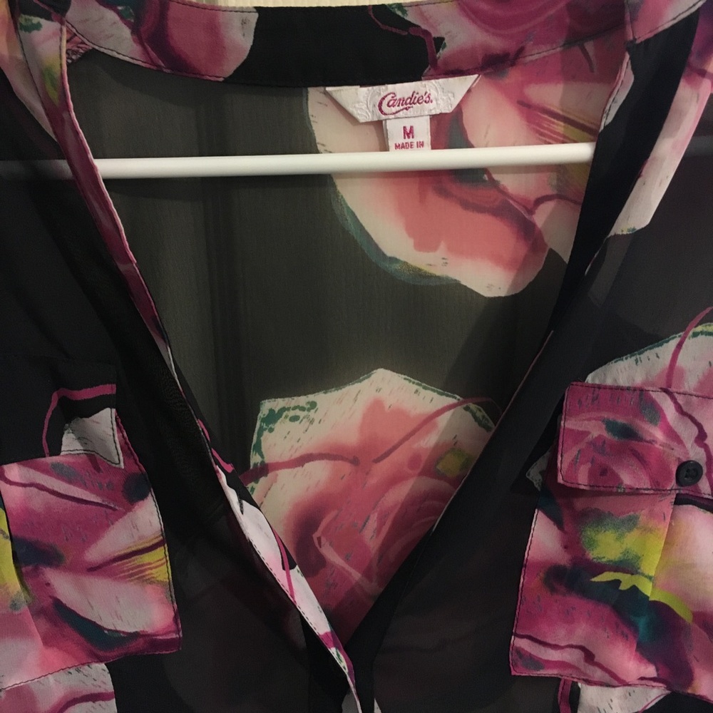 Top - Picture 3 of 3